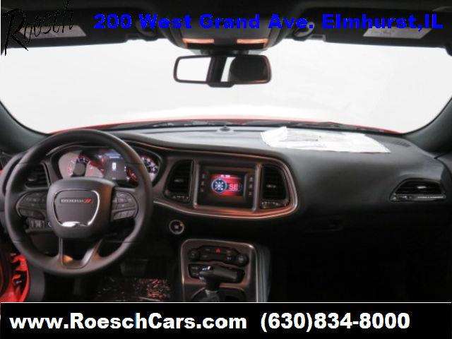 2017 Dodge Challenger SXT 2dr Coupe